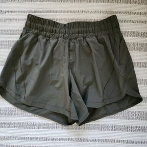 Lululemon track that short 5 inch